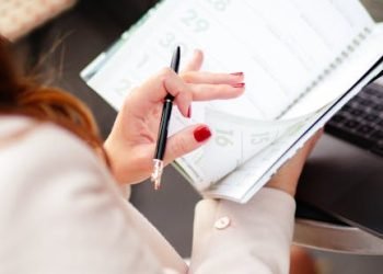 Starbucks Calls Remote Workers Back to Office