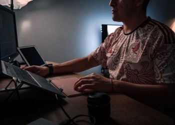 Remote Work Tips: Master Productivity & Thrive in 2026