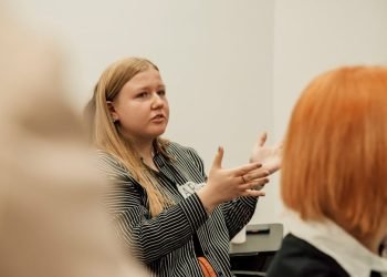 Remote Work Debate: Missing the Real Issue
Remote Work: The Bigger Picture
Rethinking Remote Work: Beyond the Debate
The Remote Work Myth: What We Miss
Remote Work: Focus on the Fundamentals