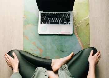 Digital Nomad Mental Wellness: Top 10 Resources