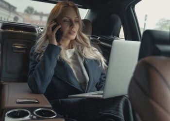 18 Tech Firms: Mastering Remote Connection