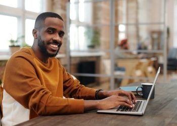 Online Business Launch: Top Entrepreneur Challenges